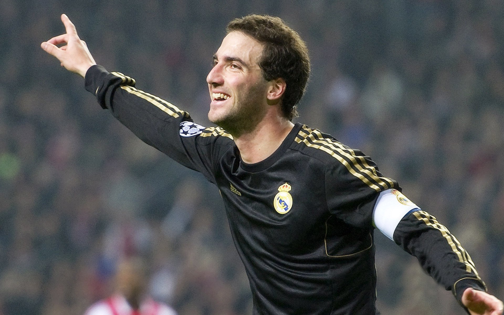 破解难题：如何提升比赛公正性，比赛公平